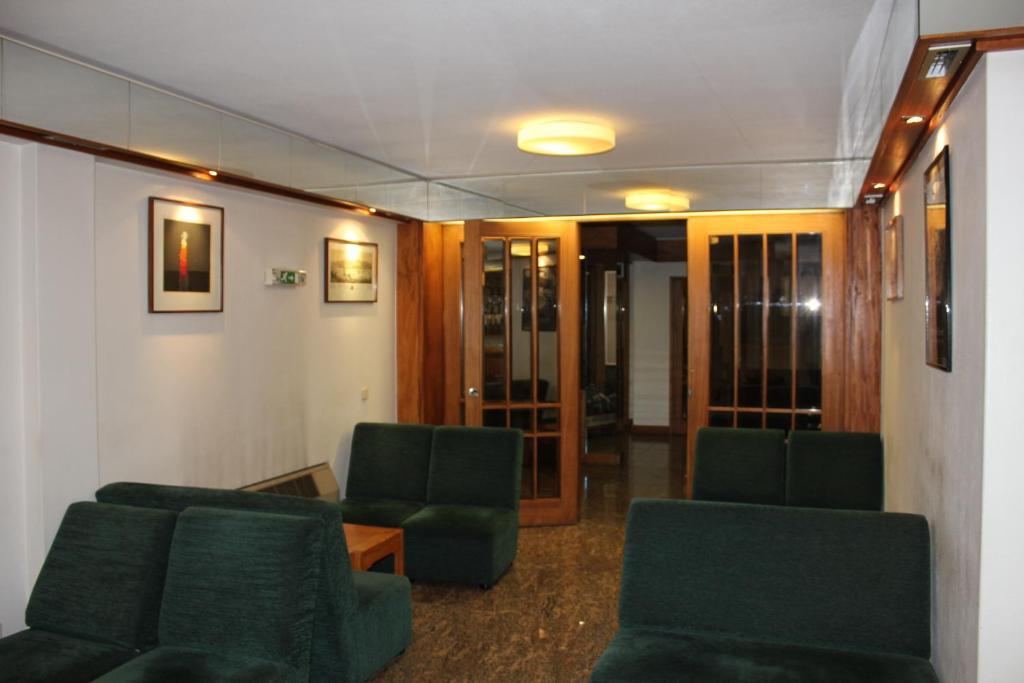 Hotel Bom Sucesso Vila de Prado ภายนอก รูปภาพ